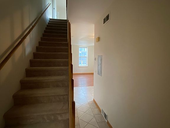 2nd image of 222 N Franklin St #222.115