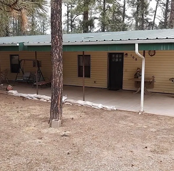 108 Skylane Rd — Photo 1