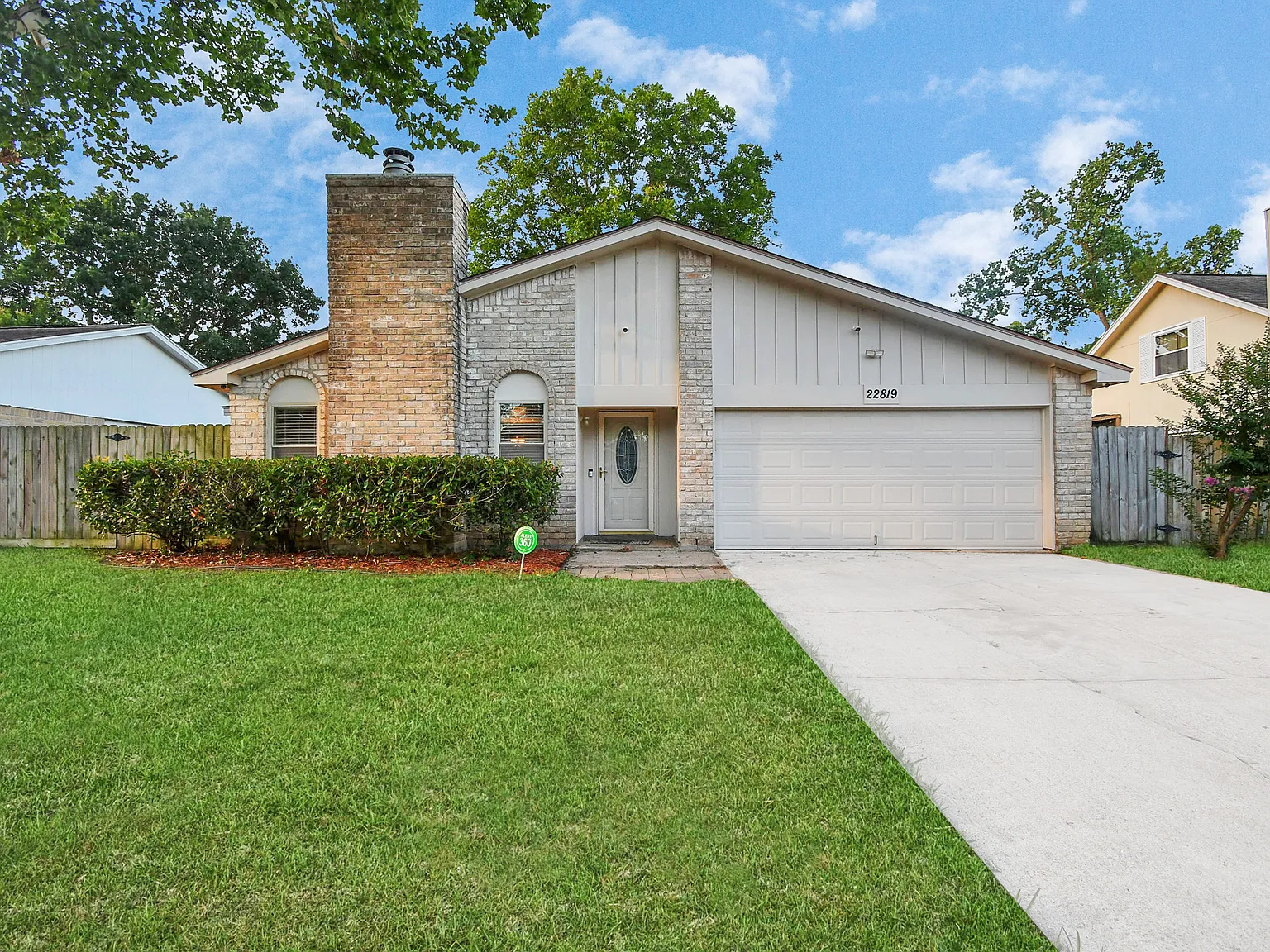3 bed, 1650 sqft, $1,895 — Photo 1