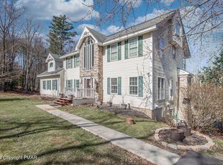 455 Joanne Ct, Bartonsville, PA 18321