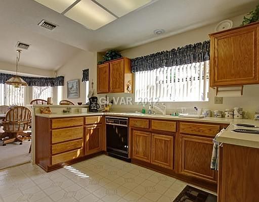 5th image of 2428 Palmridge Dr