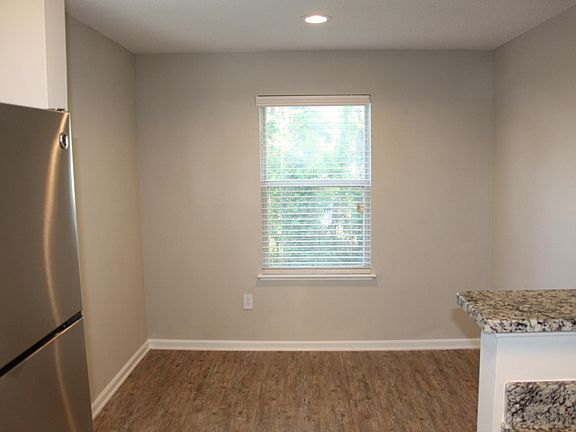3rd image of 2228 Willow Oak Cir APT 203