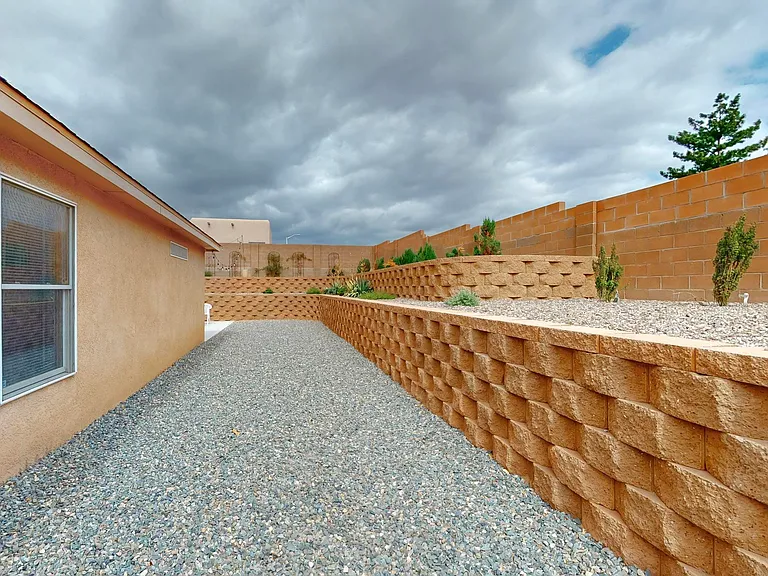 10543 Portofino Dr NW — Photo 37
