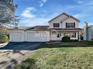 1305 Megan Ct, Minooka, IL 60447