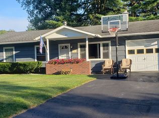 25 Norwich Dr, Dalton, MA 01226