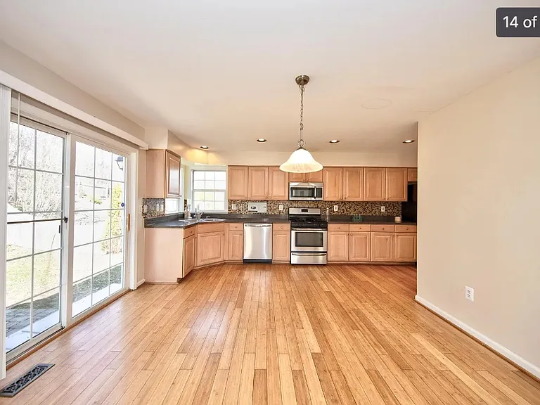 1017 W Viking Ct — Photo 22