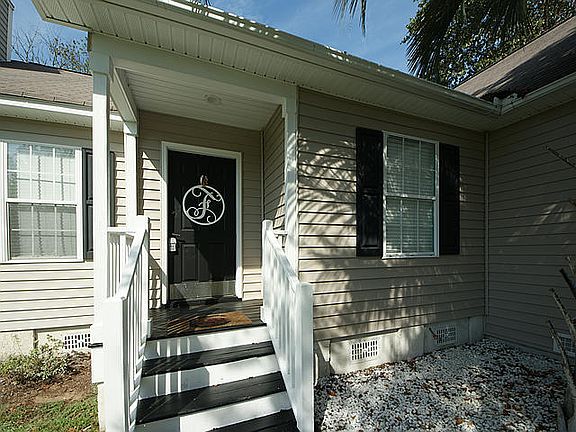 2nd image of 177 Sea Cotton Cir