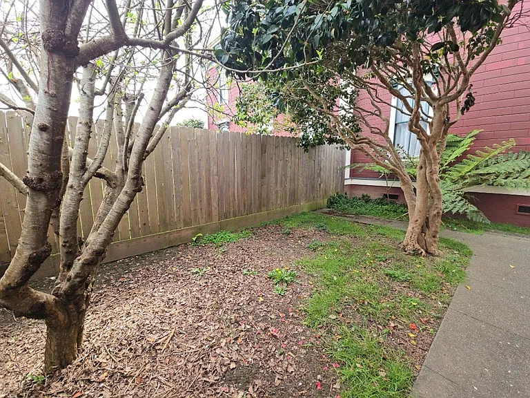 626 O St — Photo 12