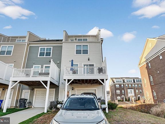4th image of 11480 Mary Shelley Pl