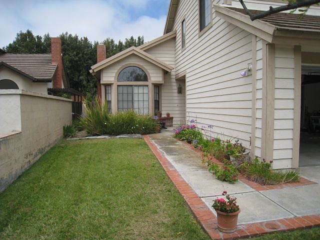 1st image of 3913 San Martine Way