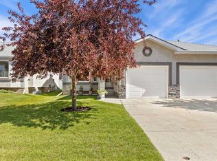 217 SW Arbour Cliff Close NW, Calgary, AB T3G3W7