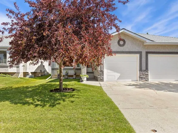 217 SW Arbour Cliff Close NW, Calgary, AB T3G 3W7