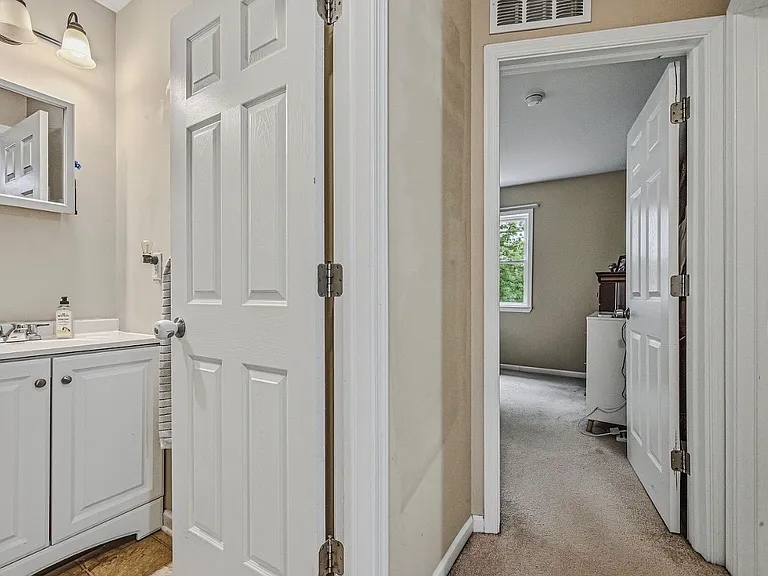 1 Waltham St — Photo 23
