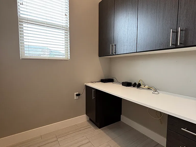 4849 S Martin Dr — Photo 22