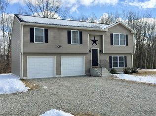 9 Brookside Dr, Plainfield, CT 06374