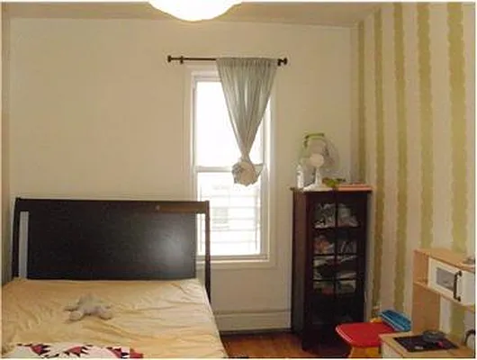 Rented by Douglas Elliman | media 39