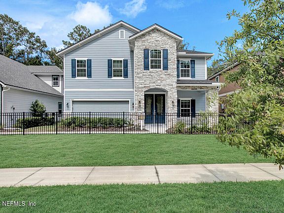 2nd image of 2643 FIRETHORN Avenue