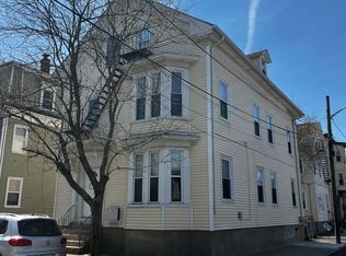 71 Sutton Street, Providence, RI 02903