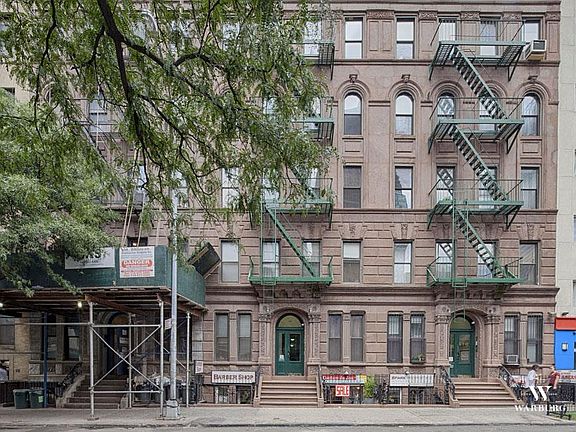 5th image of 349 W 44th St APT 3RE