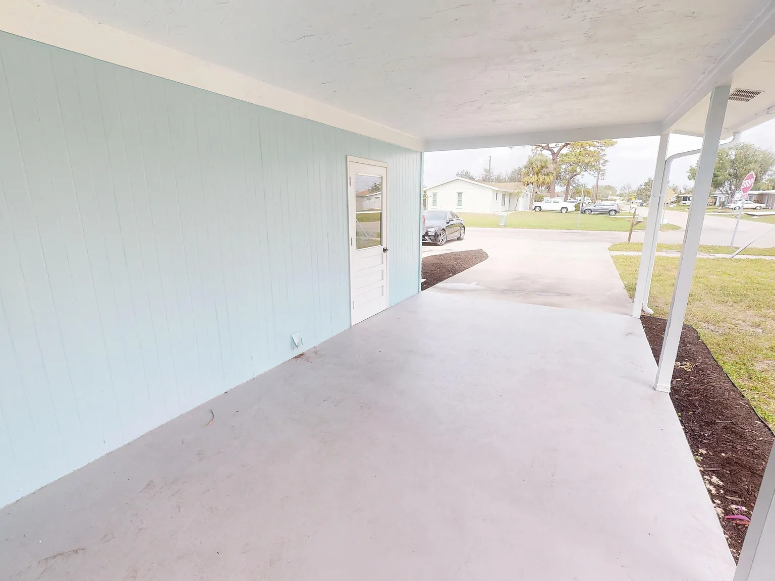 2 bed, 1150 sqft, $2,000 — Photo 2