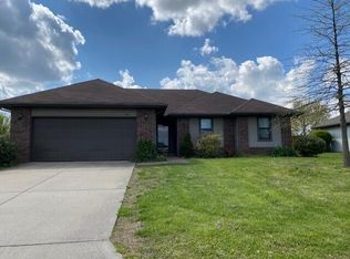 581 S Bradford Ave, Nixa, MO 65714