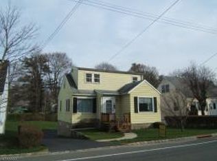 28 W End Ave, Newton, NJ 07860
