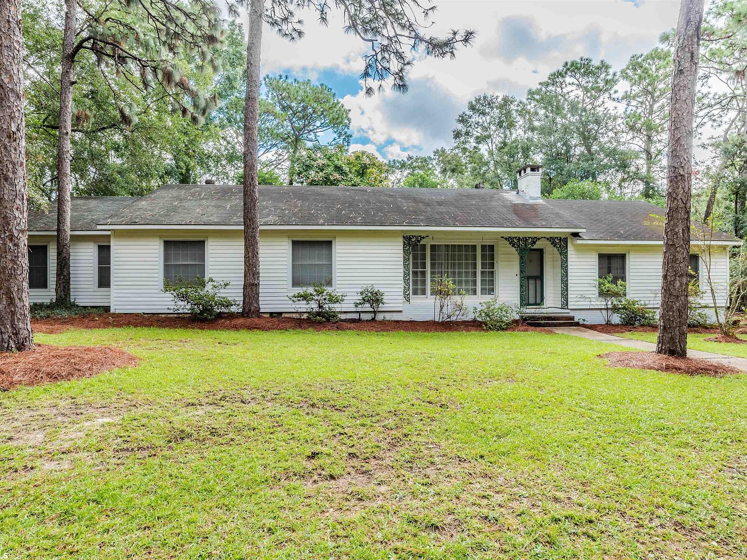 1200 Forest Hill Dr, Mobile, AL 36618 Zillow