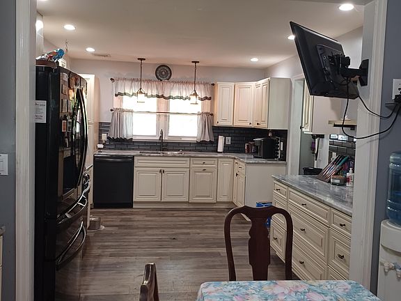 2nd image of 34 Nanlyn Terrace