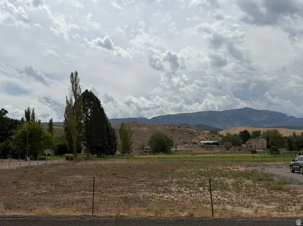 282 E Center St, Glenwood, UT 84730