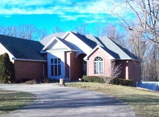 25683 Open Ridge Ln, Lebanon, MO 65536