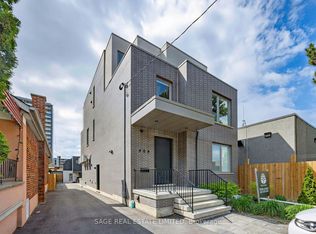 909 Castlefield Ave #2, Toronto, ON M6B1C9