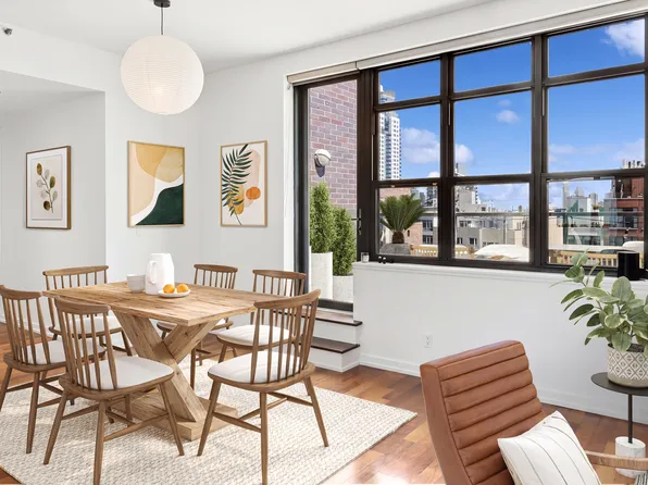 80 Metropolitan Avenue image 1 of 17