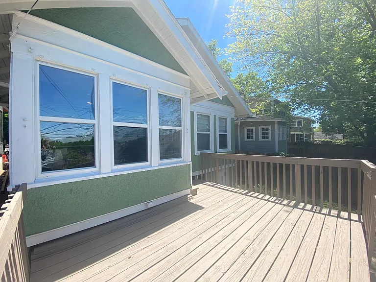 4624 Fairmount Ave — Photo 24
