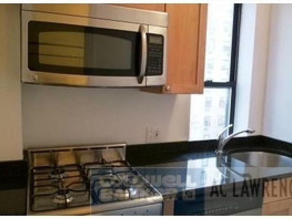 2nd image of 145-151 E 84th St