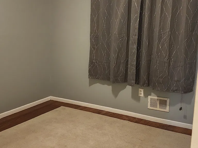 Bedroom 3, Has closet with closet organization installed. (Dual siding door.