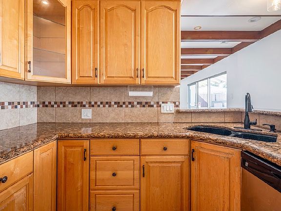 3rd image of 3602 Gundry Ave #1405