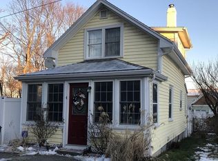 4 Standish Rd, Quincy, MA 02171