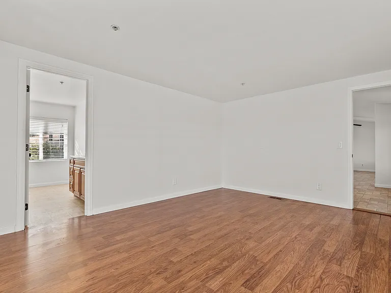 35401 Ridge Route Rd — Photo 29