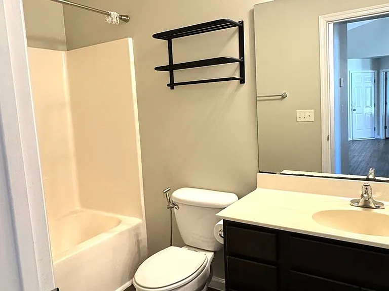 186 Christy Dr — Photo 21