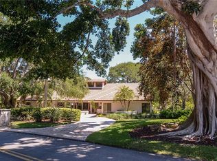 170 S River Rd, Sewalls Pt, FL 34996