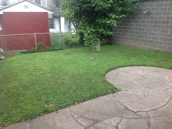 5th image of 1286 E 55th St