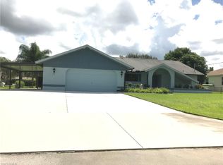 1891 Snyder Dr, Alva, FL 33920
