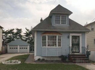 70 Alberta Ave, Staten Island, NY 10314