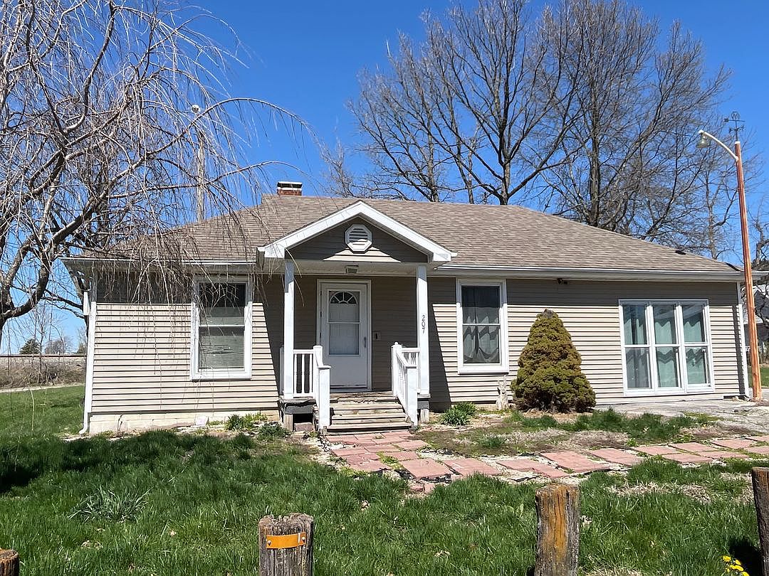 207 Alley Dr, Murrayville, IL 62668 Zillow