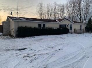 4623 N Maple Hill Rd, Pierson, MI 49339