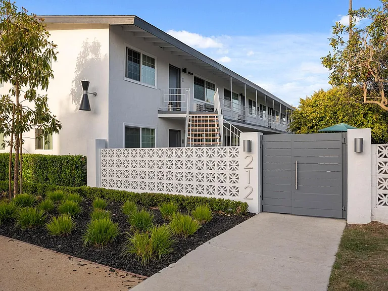 Ocean Pacific Apartment Homes — Photo 5