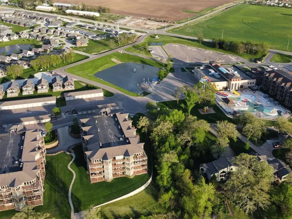 435 240th Ave #208, Arnolds Park, IA 51331