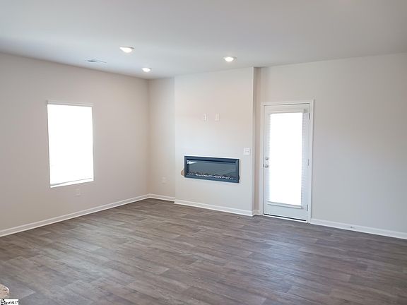 2nd image of 275 Pretoria Dr Lot 69