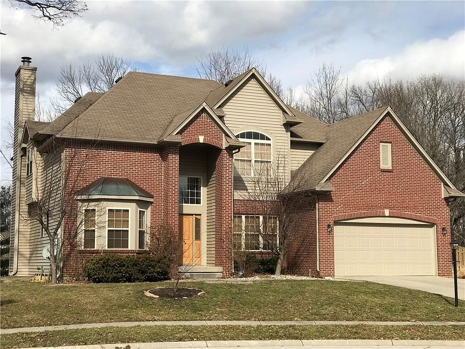 Beautiful two-story in Barrington West subdivision.