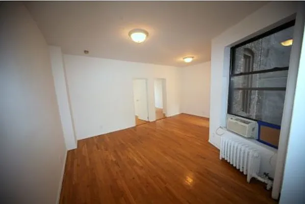 Rented by NOVO | media 65